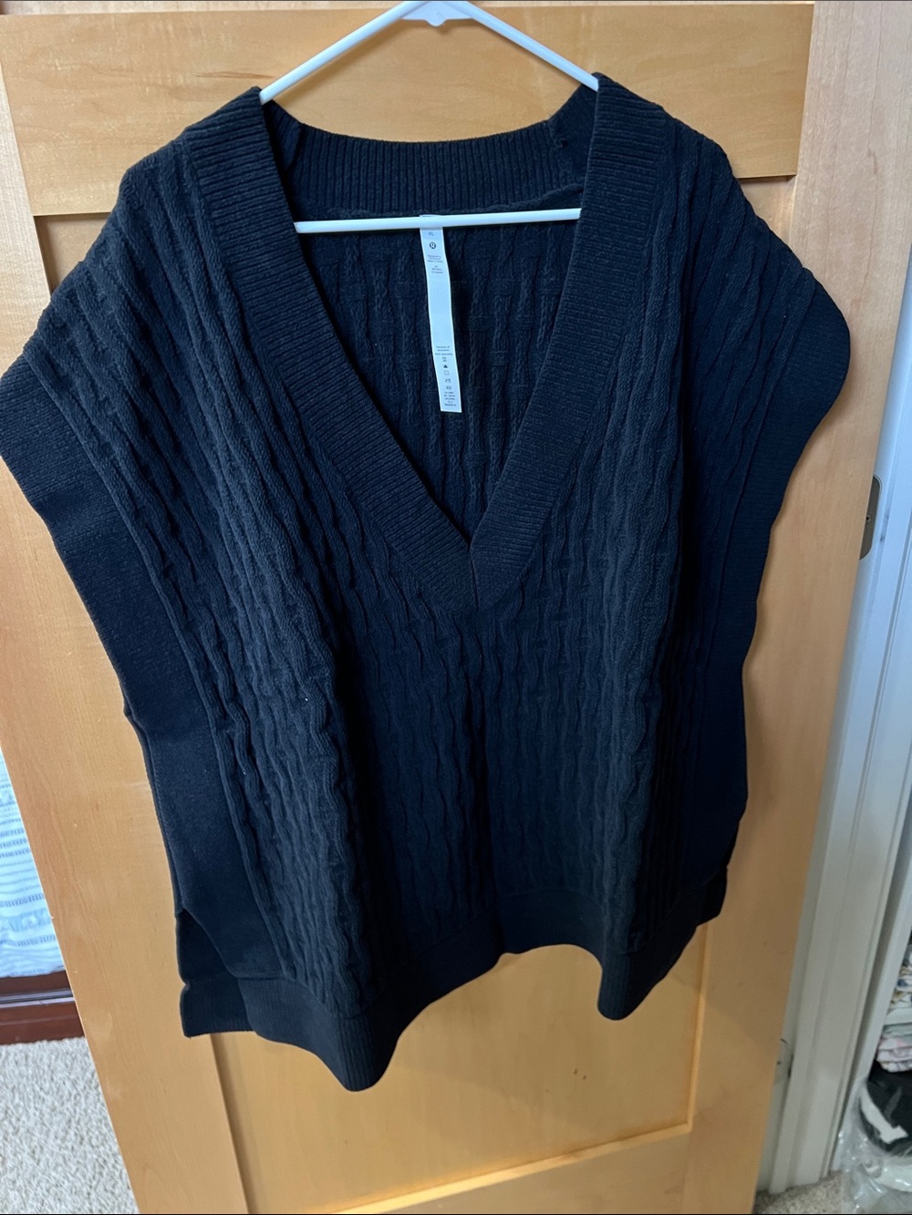lululemon athletica Black V-Neck Cable-Knit Sweater Vest